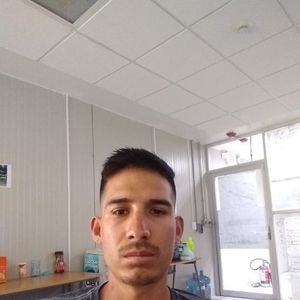 Meet your Posher, Manuel